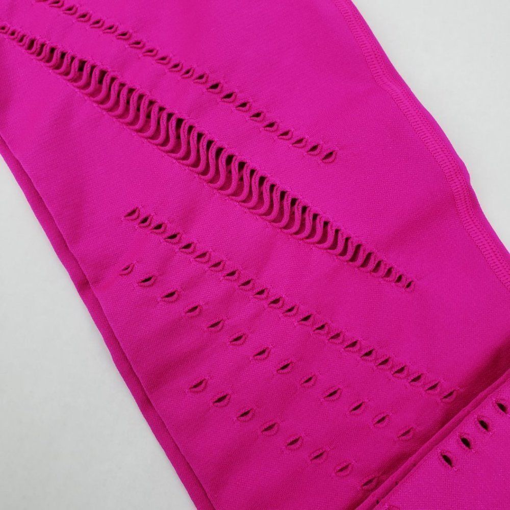 Victoria's Secret Pink Seamless Laser Cut Stretch Leggings NWT - Picture 7 of 8